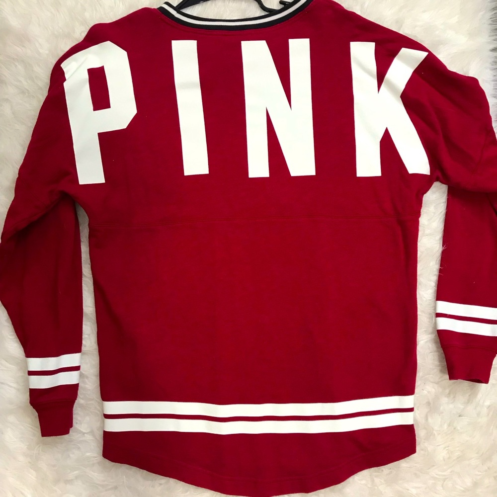 VS PINK Varsity Crew
